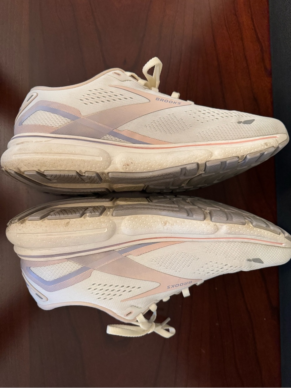 Brooks Women's Ghost 15 8.5 M Walking/Running Athletic Shoes Cream, Light Pink - Picture 3 of 9